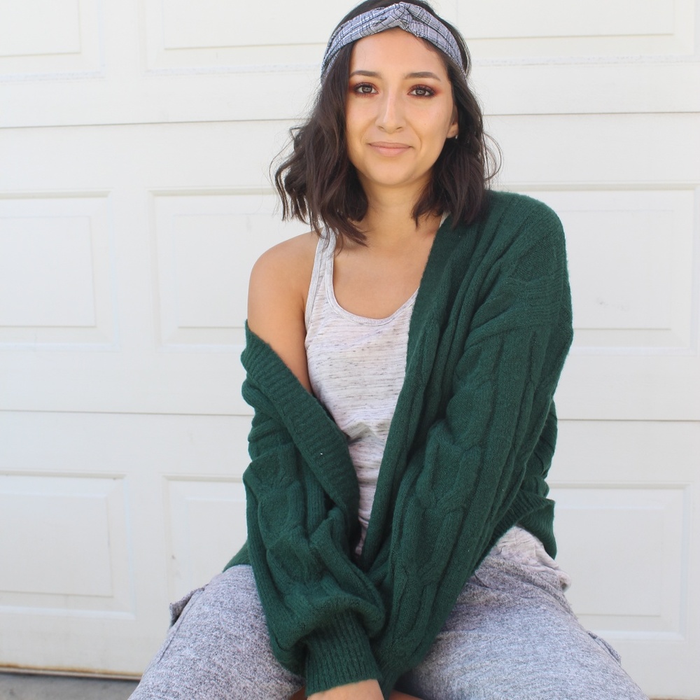 🚨//The Pumpkin Patch// Oversized knitted Cardigan - Picture 1 of 8